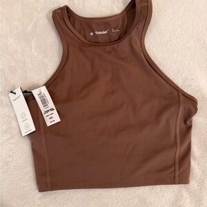 Aritzia workout crop